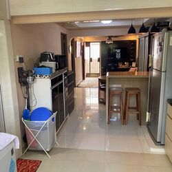 Blk 42 Holland Drive (Queenstown), HDB 3 Rooms #581700351